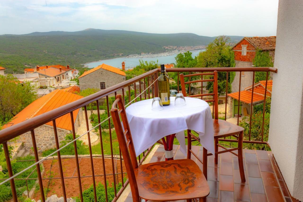 Vila Kuca Za Odmor Kornić Exteriér fotografie
